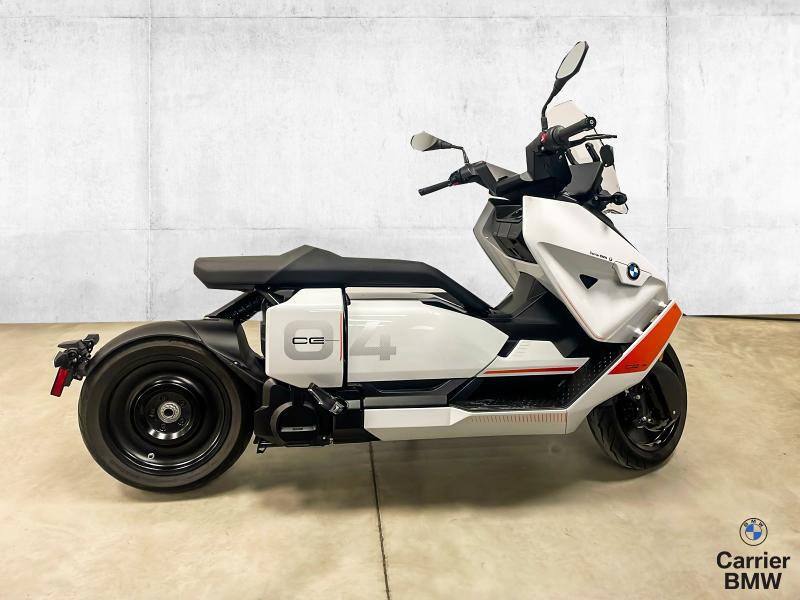 Moto BMW CE O4 2022
